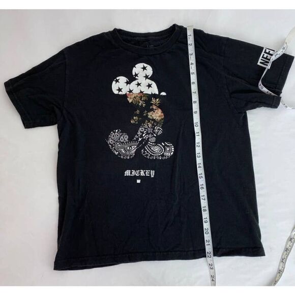 Neff Mickey Mouse Disney Tee T-Shirt Black Floral Cotton - Size Large - Picture 2 of 6